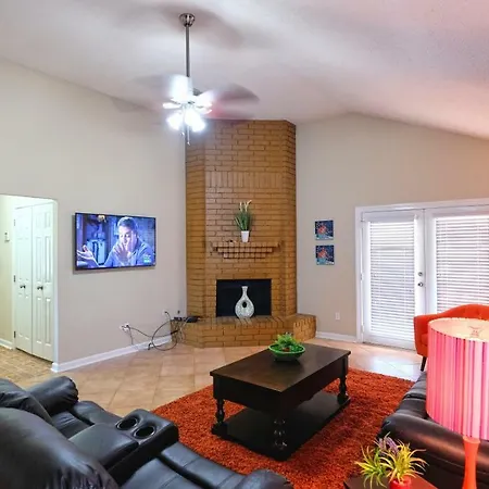 Energy Corridor, Sugar Land, Hwy 6, Memorial Hospital - Loma Paseo Villa